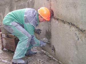 Как заделать трещины в бетоне своими руками